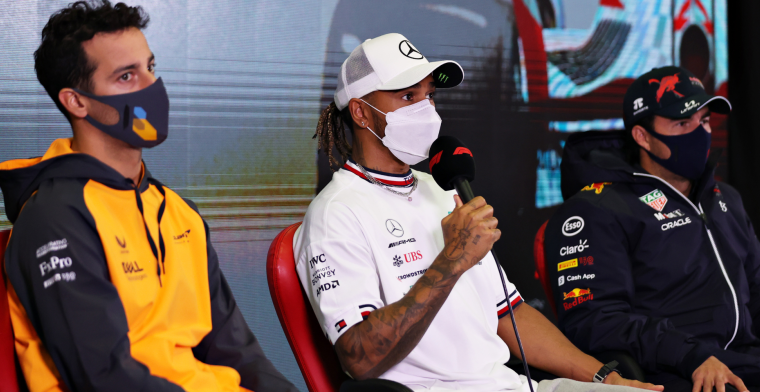 Hamilton waarschuwt Verstappen: 'In de beste conditie ooit'