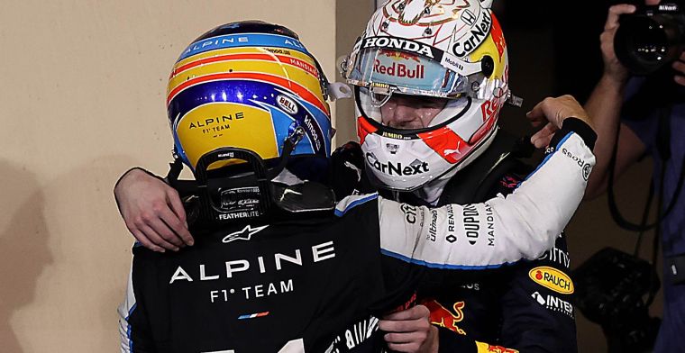 Column | Verstappen lijkt op Alonso, maar heeft ook afgekeken bij Hamilton