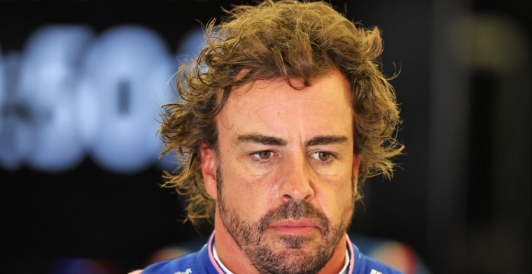 Alonso vergelijkt eigen situatie met Verstappen