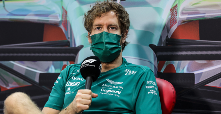 Vettel kijkt naar Verstappen: 'Het is een voorrecht'