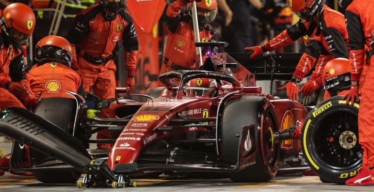 Leclerc maakte zich zorgen na derde pitstop van Verstappen in Bahrein