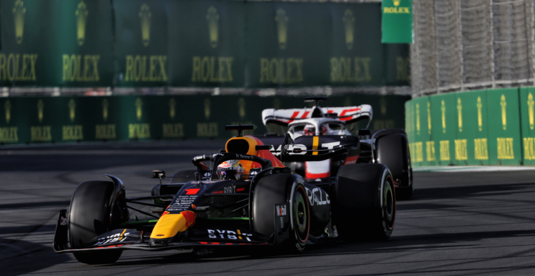 Samenvatting VT1 van GP Saoedi-Arabië | Leclerc P1, Verstappen tweede