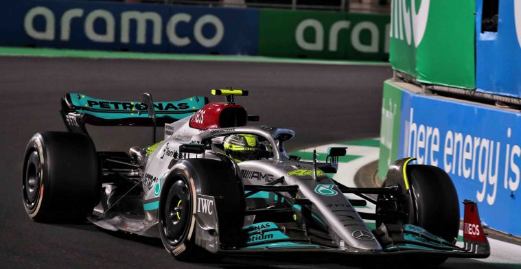'Denk niet dat Mercedes zich nog in de strijd om het kampioenschap mengt'