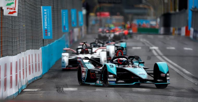 Kwalificatie Formule E | Vergne pakt pole, gridstraf voor De Vries
