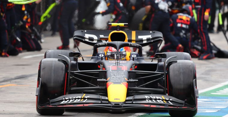 Voormalig Ferrari-coureur: 'Red Bull ging met geluk de goede kant op'