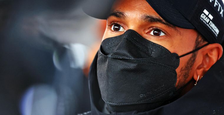 Hamilton heeft concurrentie: Bekende van Mercedes brengt bod uit op Chelsea