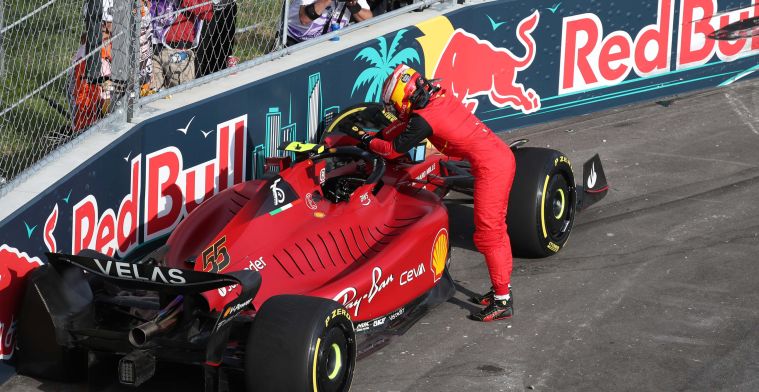 Andretti komt op voor Sainz na meerdere crashes: 'Hij komt er wel'