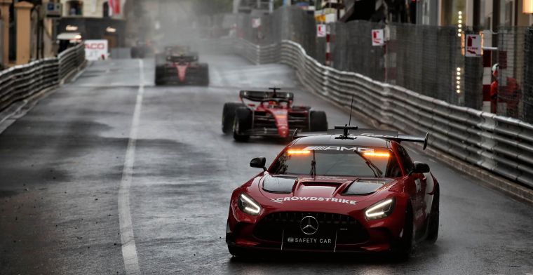 Na hevige regenval zal de GP van Monaco een uur later dan gepland starten