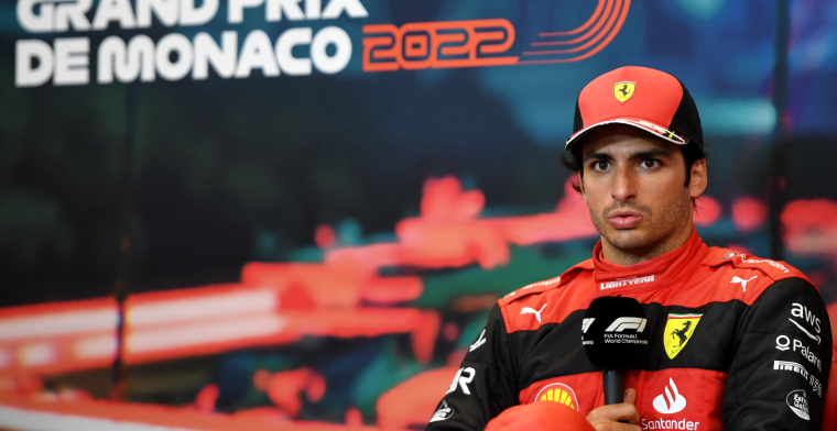 Sainz is complimenteus over 'geweldige kerel' bij Ferrari