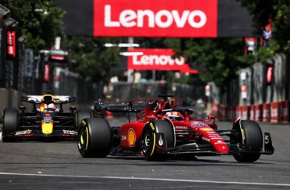 Leclerc ziet enorme puntenmarge richting Verstappen: Persoonlijk doet het pijn