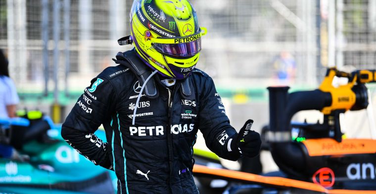 Hamilton heeft slechte nacht na GP in Azerbeidzjan: 'Mijn rug is pijnlijk'