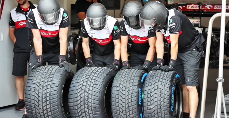 Pirelli verheugd over gevecht Verstappen en Sainz: 'De banden hielpen mee'