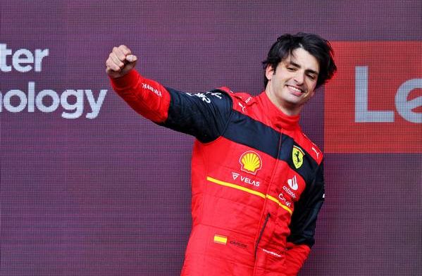 Sainz over de radioberichten van Ferrari: Ik deed wat het team wilde