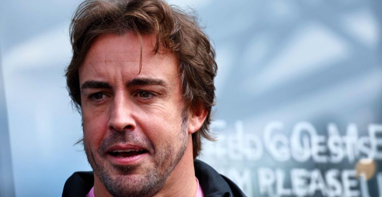 Alonso hekelt nieuwe F1-fans: 'Het zijn net voetbalsupporters'