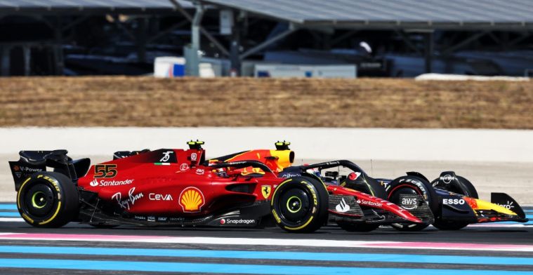 Sainz steunt Ferrari: 'Team levert dit jaar goed werk met strategie'