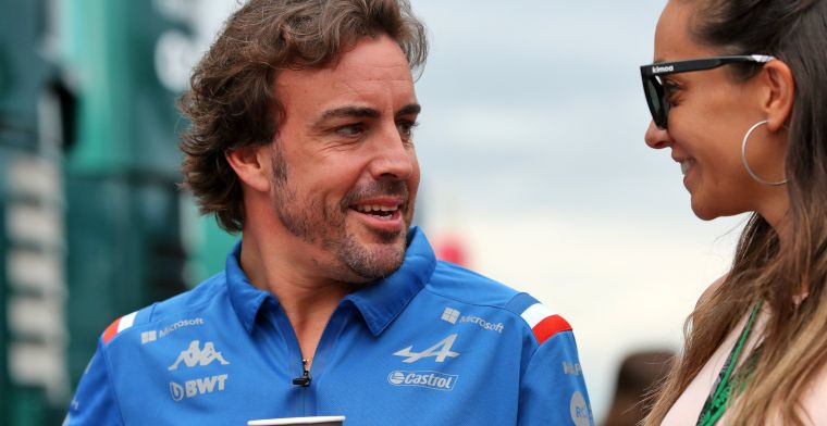 Alonso onthult voor hoeveel jaar hij getekend heeft bij Aston Martin
