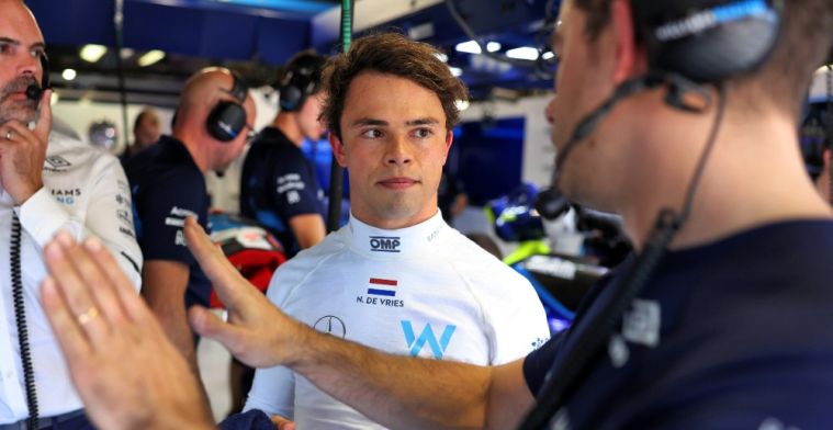De Vries krijgt steun van Williams: 'Hij is snel en heeft zelfvertrouwen'