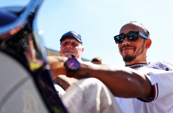 Hamilton opgelucht: 'Toch wel blij dat race achter de safety car eindigde'