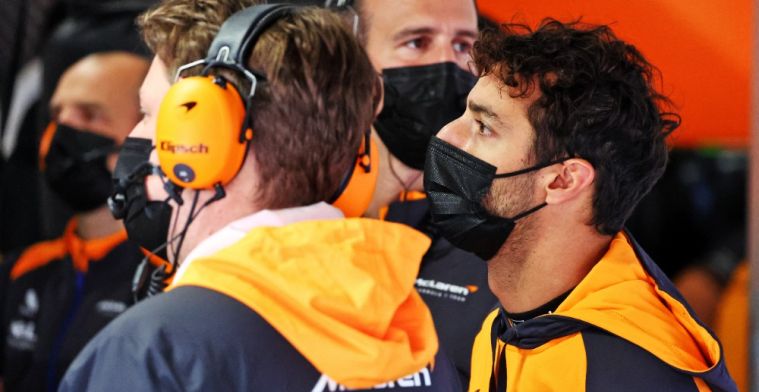 Ricciardo krijgt tip: 'Hij bevindt zich dan in een zeer vreemde situatie'
