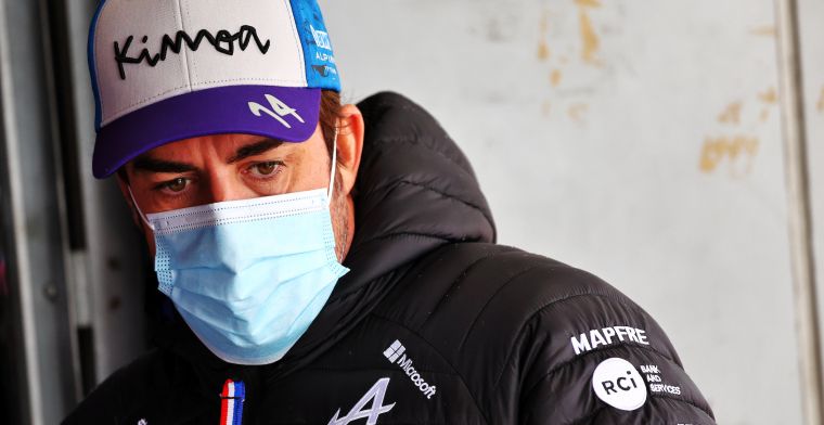 Samenvatting VT1 | Wet-band van stal in Japan, Alonso het snelst