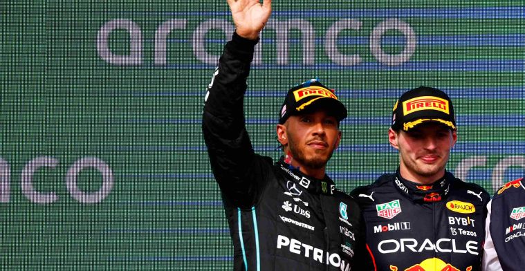 Weer een nieuw F1-record: Verstappen samen met Hamilton nu aan kop