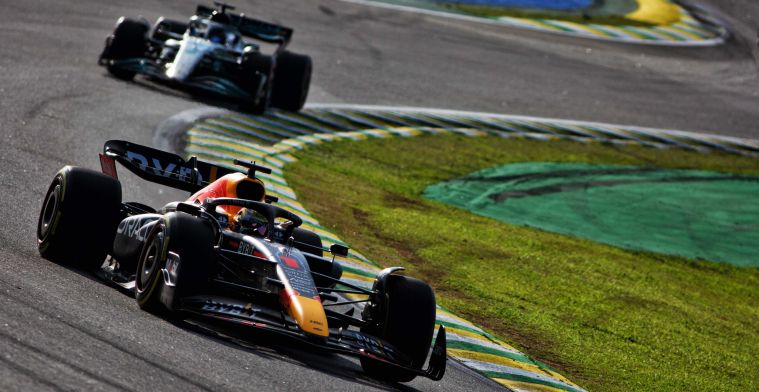 Update | Verstappen bestraft voor incident met Hamilton in GP Brazilië