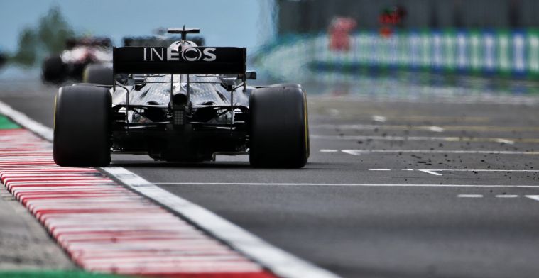 Mercedes en Hamilton veilen onderdeel kampioensschapsauto voor goede doel