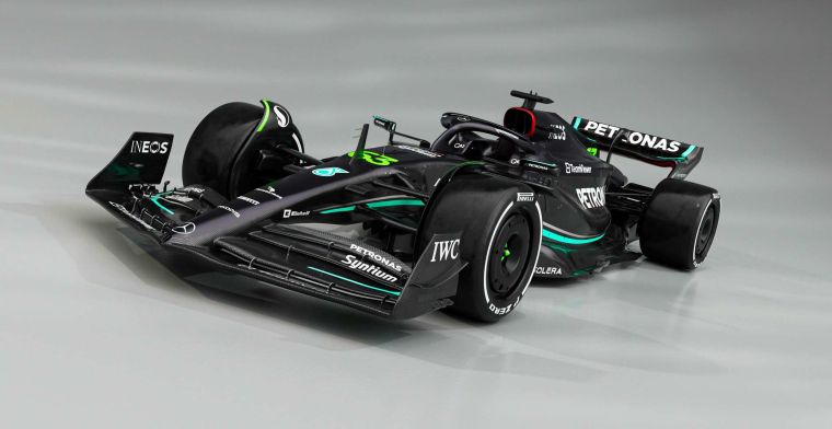 Mercedes onthult de W14 van Hamilton en Russell voor F1-seizoen 2023