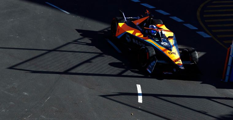Video | Formule E: Mortara snelste tijdens VT1, Buemi hard in de muur