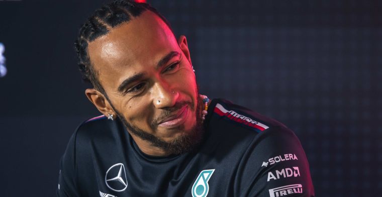 'Hamilton heeft Mercedes-contract nog niet verlengd door zorgen over auto'