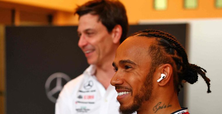 Heeft Mercedes een plan B als Hamilton vertrekt? Wolff ontwijkt vraag