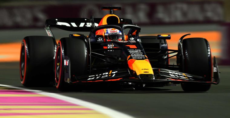 Verstappen strandt op P15 in kwalificatie Saoedi-Arabië, Perez pakt pole