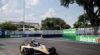Vandoorne in de muur tijdens VT1 Formule E in Sao Paulo, Frijns keert terug