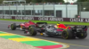 Drukte op de baan leidt bijna tot een crash tussen Verstappen en Sainz