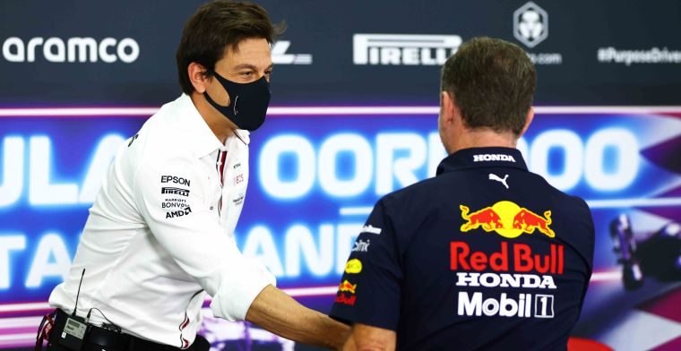 Mercedes-teambaas Wolff adviseerde Verstappen voor Red Bull te kiezen