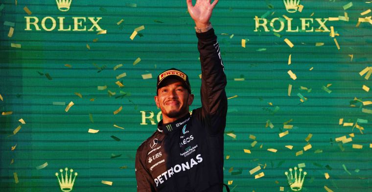 'Als het niet bij Mercedes lukt, moet Hamilton het bij Ferrari proberen'