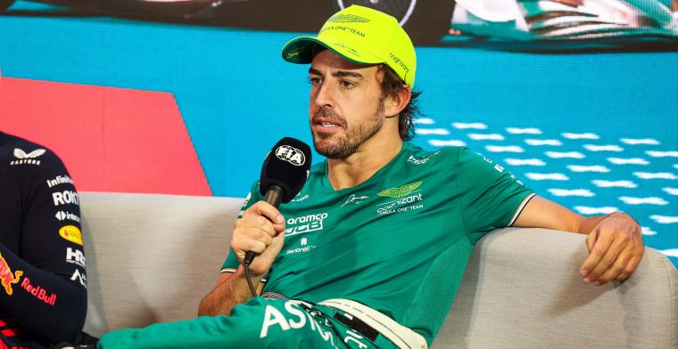 Alonso in niemandsland in race: ‘Kon de race op de schermen volgen’