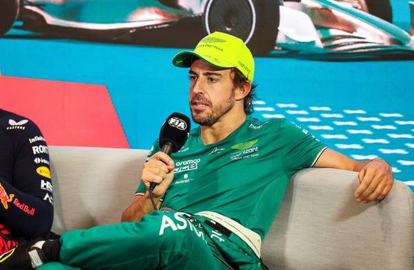 Alonso blij met Honda: 'Dit is de juiste weg voor Aston Martin'