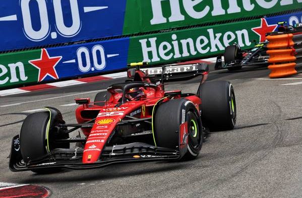 Sainz gaf Ferrari de volle laag over boardradio: 'Ik ga zo met ze praten'