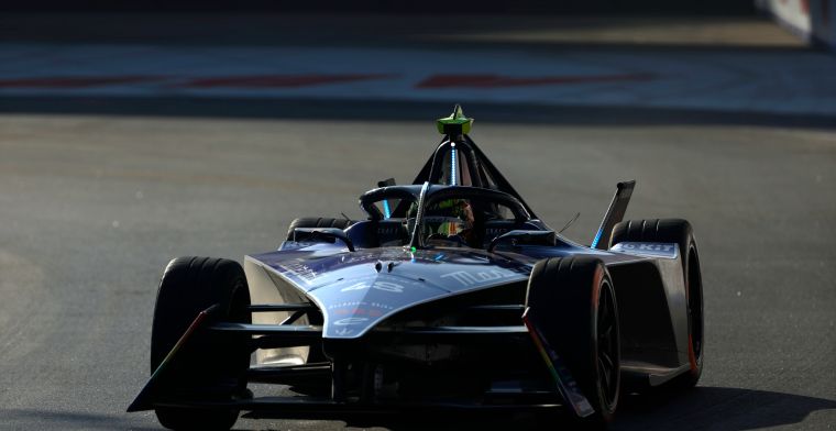 Formule E in Jakarta: Maserati zet de toon op openingsdag