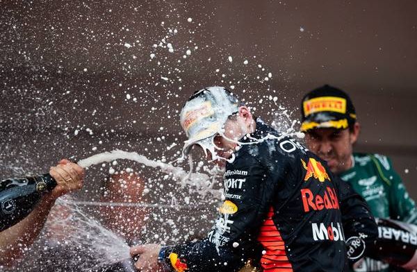 'Racestart is voor Verstappen en Alonso alsof ze eindelijk vrij zijn'