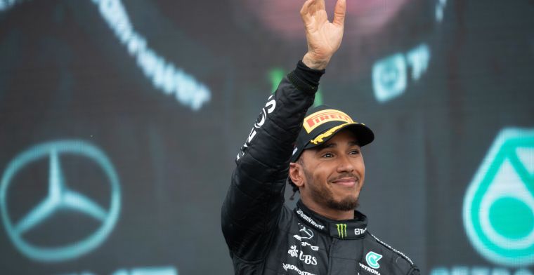 Hamilton benoemt verschil Mercedes en Red Bull: ‘De achterkant van de auto'