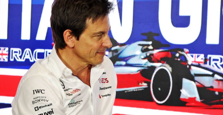 Wolff over verschil met Verstappen: 'Is als Formule 2 tegen Formule 1'