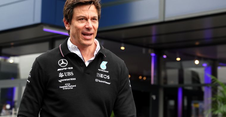 Wolff over Verstappen en Red Bull-heerschappij: 'Het is aan ons'