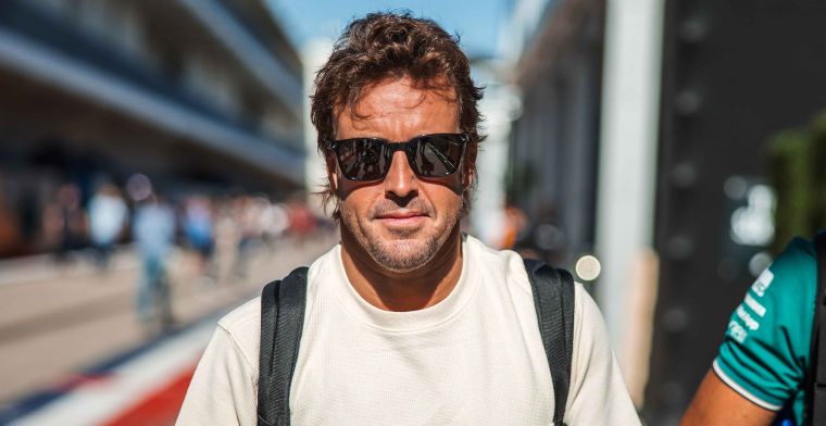 Stroll sluit nieuw contract Alonso niet uit: 'Lijkt alsof hij pas 22 is'