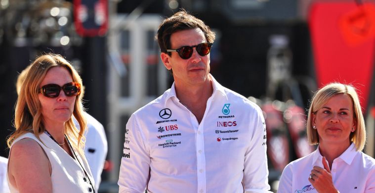 Wolff denkt niet dat Hamilton laatste Mercedes-contract al getekend heeft