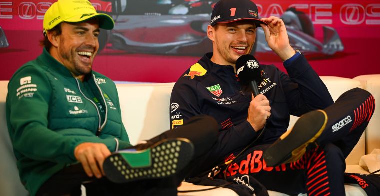 Alonso werd gek van 'Maxplaining' Verstappen: 'Analyseerde zijn hele race'