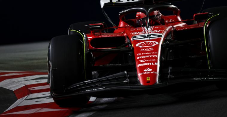 Beleggers blij met Hamilton bij Ferrari: zoveel werd het bedrijf meer waard