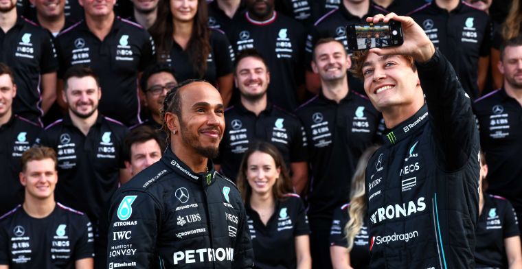 Russell neemt alvast afscheid van Hamilton: 'Speciaal om met jou te racen'