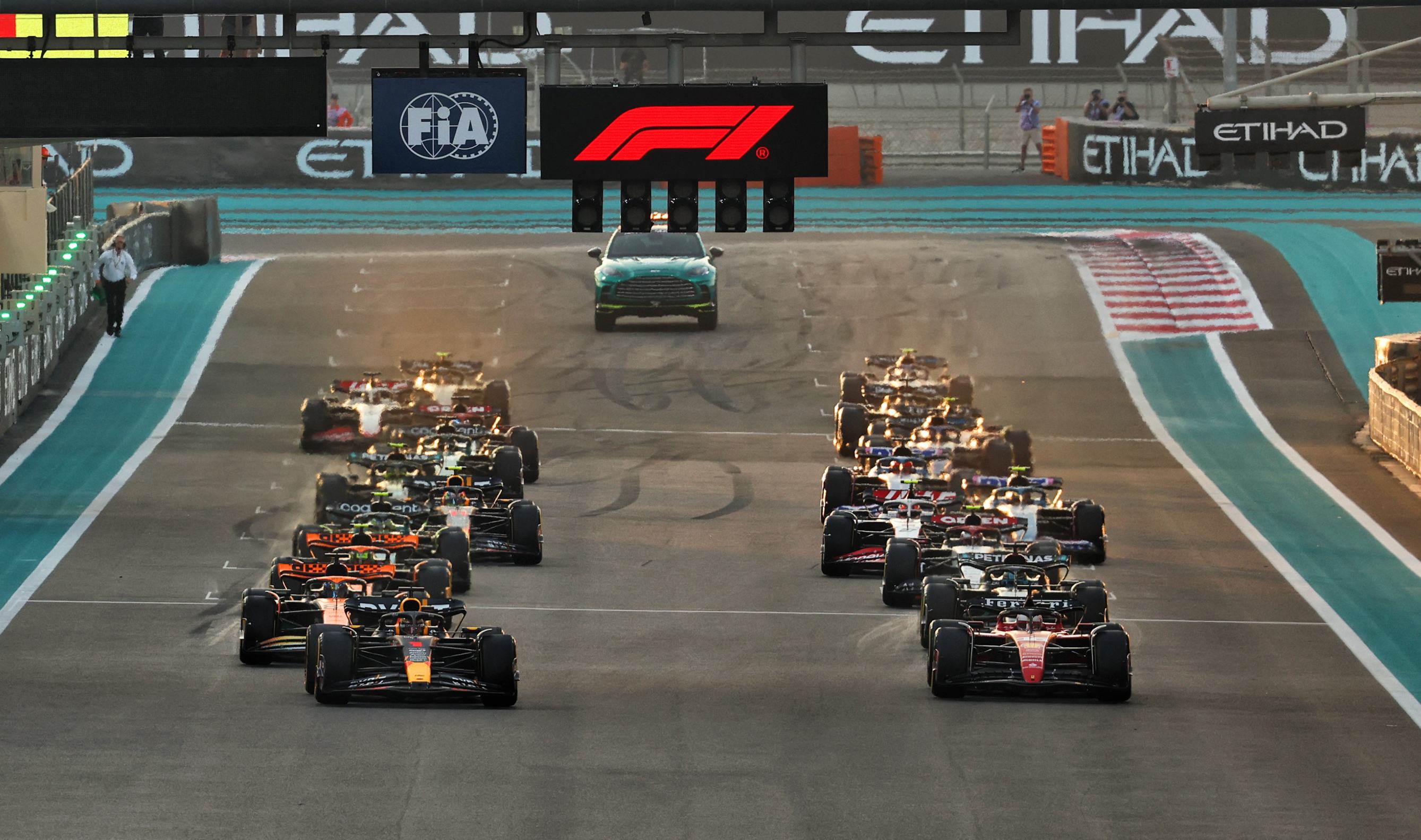 Viaplay, Ziggo en Canal+ krijgen concurrentie in strijd om F1rechten GPblog Viaplay, Ziggo en Canal+ krijgen concurrentie in strijd om F1rechten GPblog